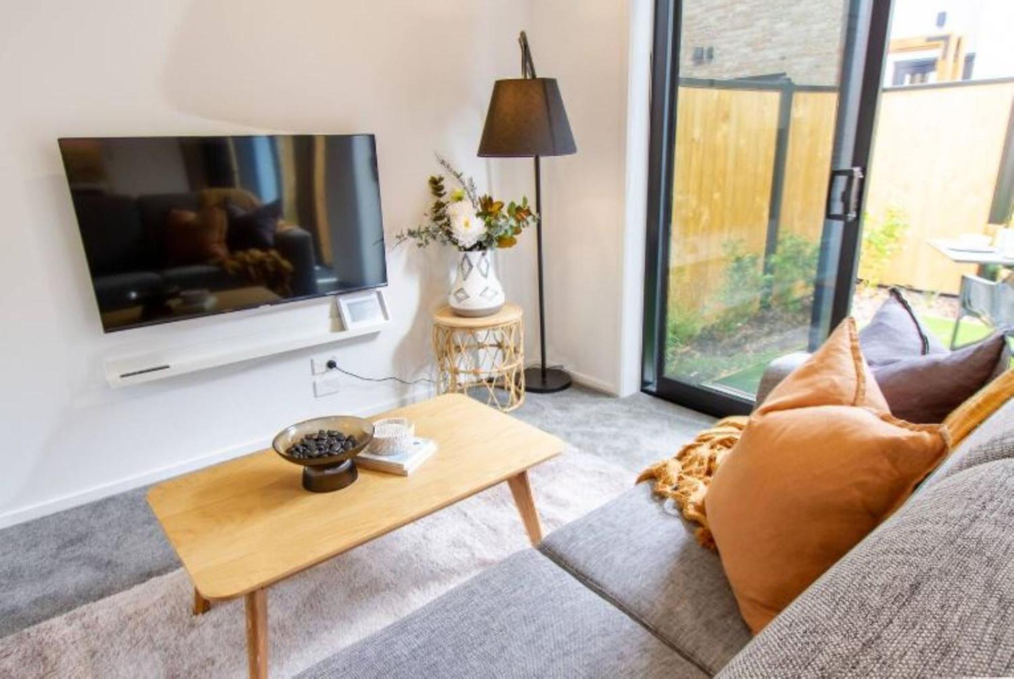 Christchurch Entertainment Hub 2 Bed 2 Bath W Carpark Dış mekan fotoğraf